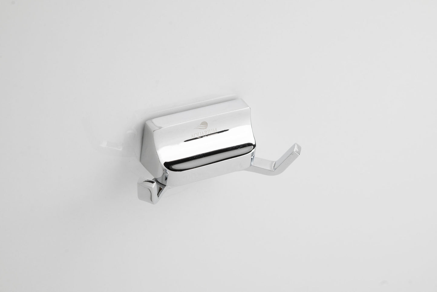 Robe Hook | Torrent Series